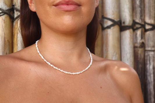 Dainty pearl necklace