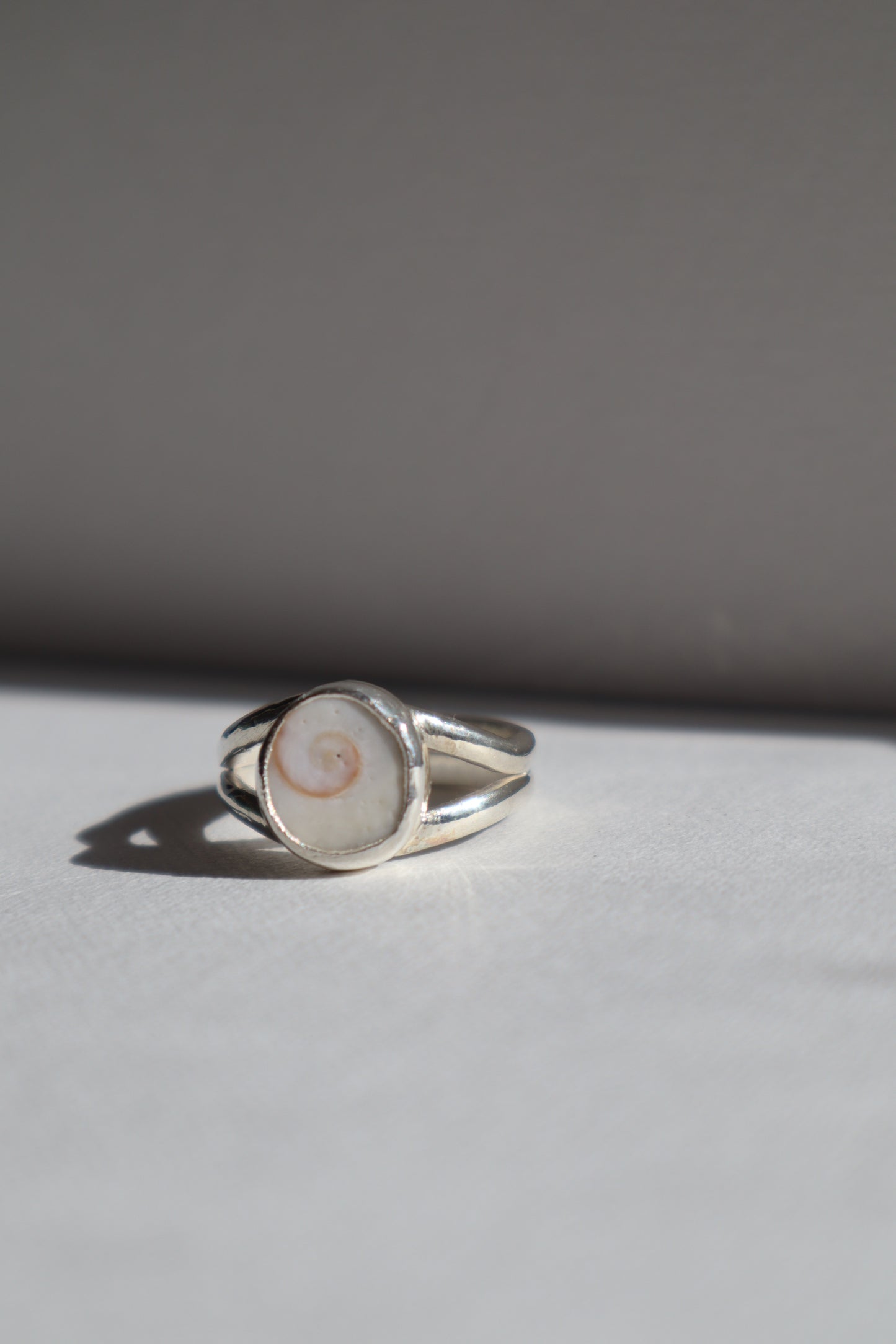 Shivas eye split band ring