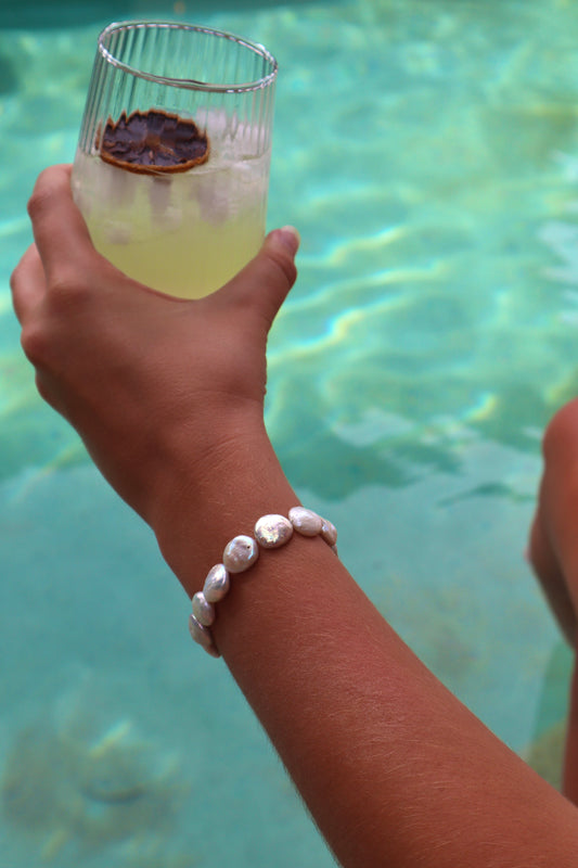 Coin pearl bracelet