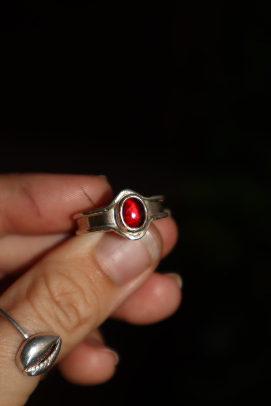 Red garnet ring