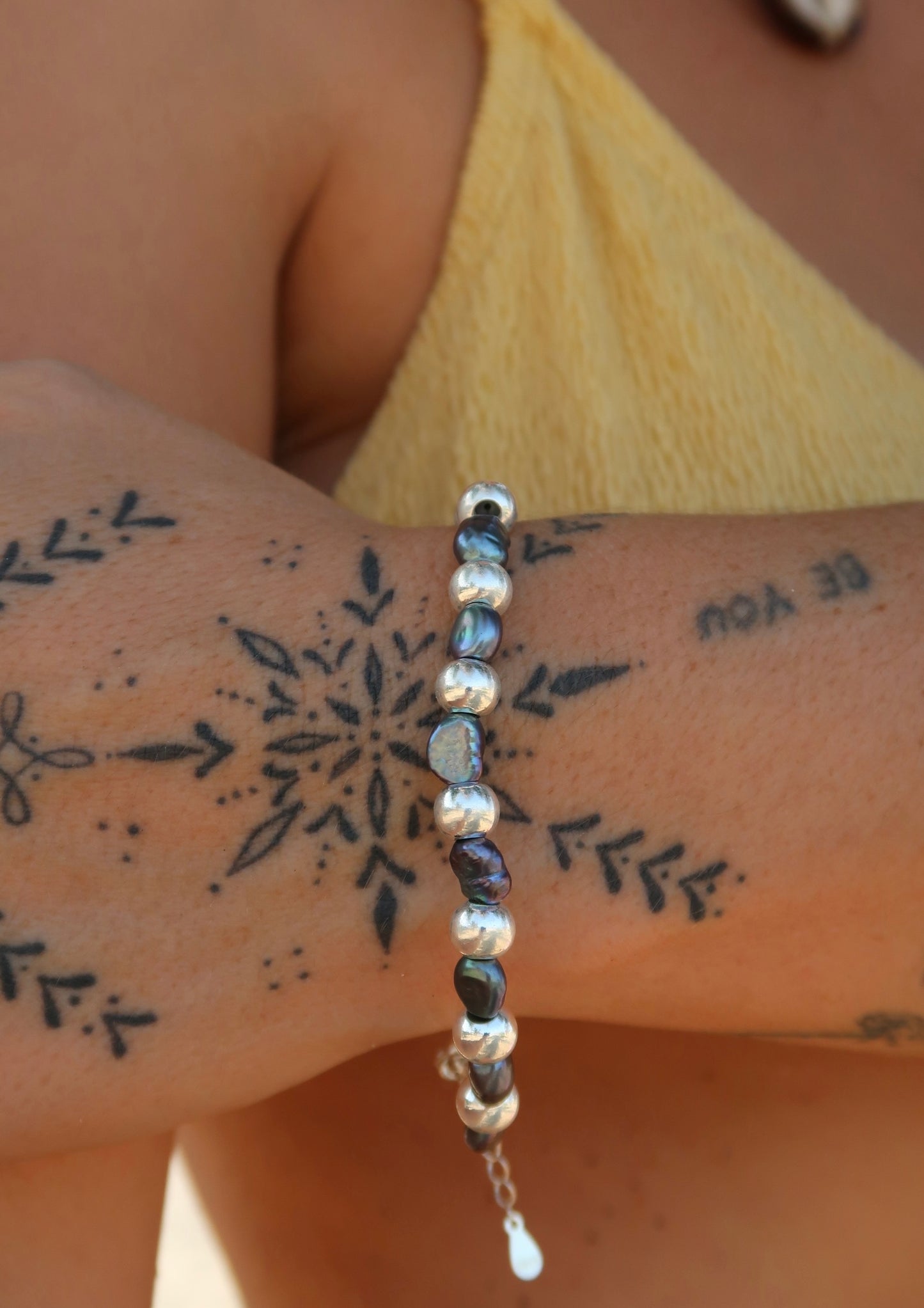 Black pearl x silver bracelet