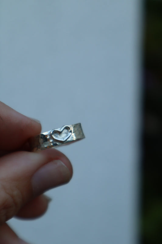 Silver heart ring